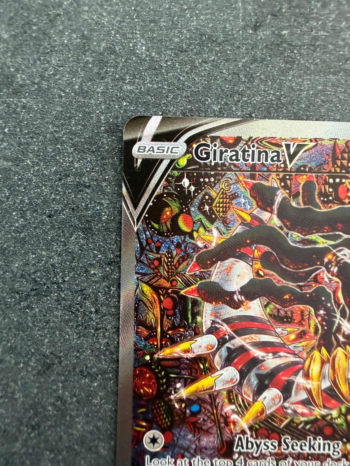 Giratina V 186/196 Alternate Art – Lost Origin – Pokémon ENG