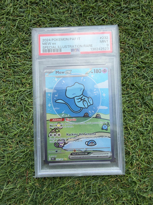 Mew ex 232/091 Special Illustration Rare – PSA 9 – Destino di Paldea – Pokémon ITA