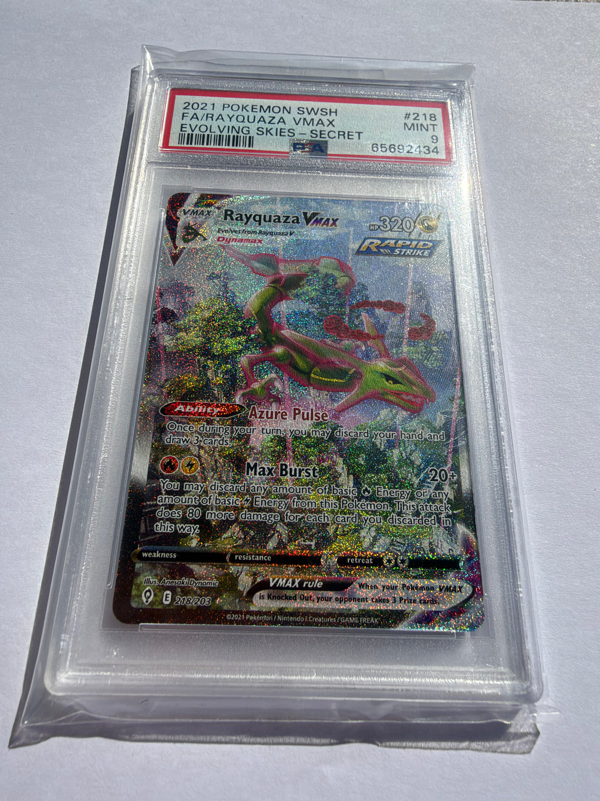 Rayquaza VMAX 218/203 Alternate Art Secret Rare – PSA 9 – Evolving Skies – Pokémon ENG