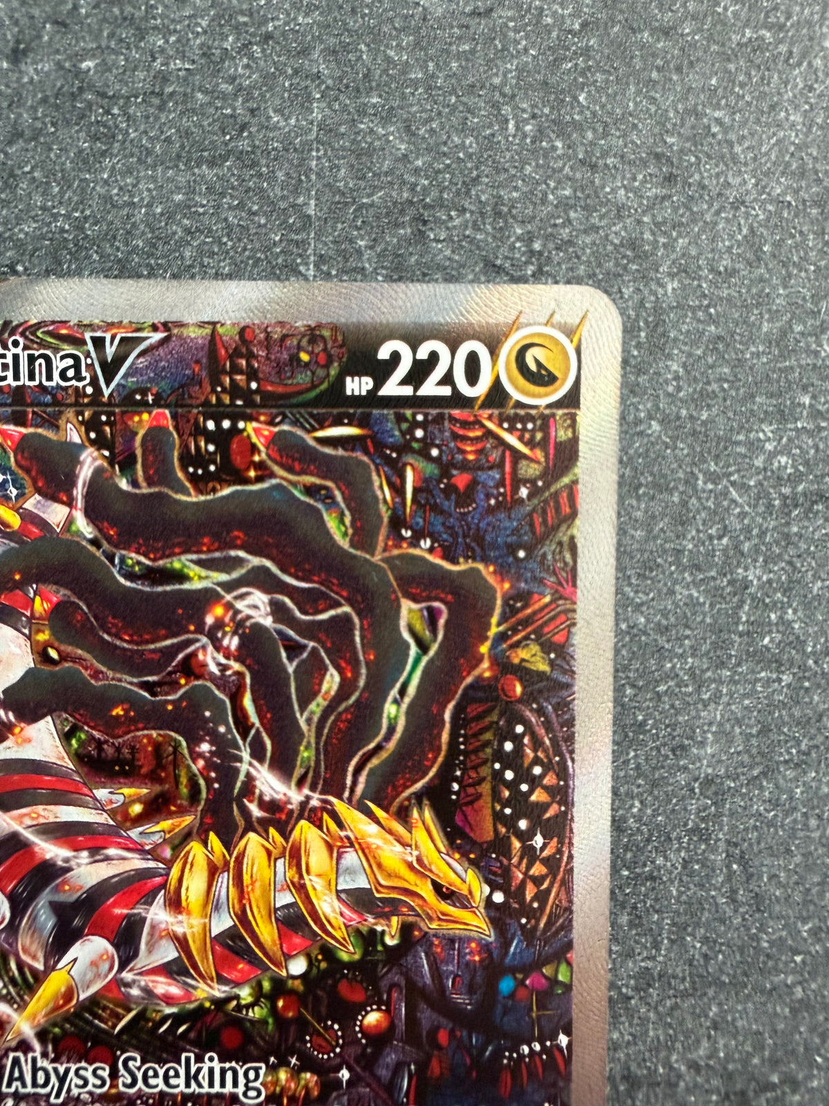 Giratina V 186/196 Alternate Art – Lost Origin – Pokémon ENG