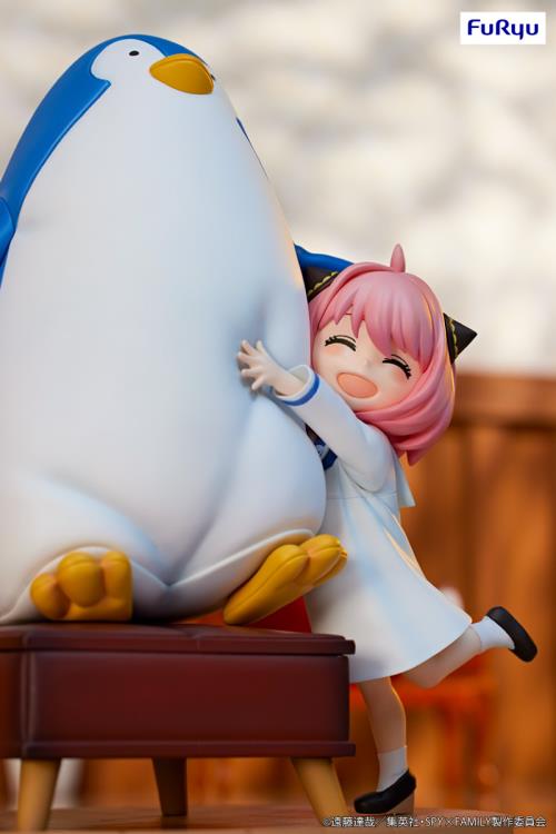 Anya Forger & Penguin Exc∞d Creative Figure Spy x Family FuRyu